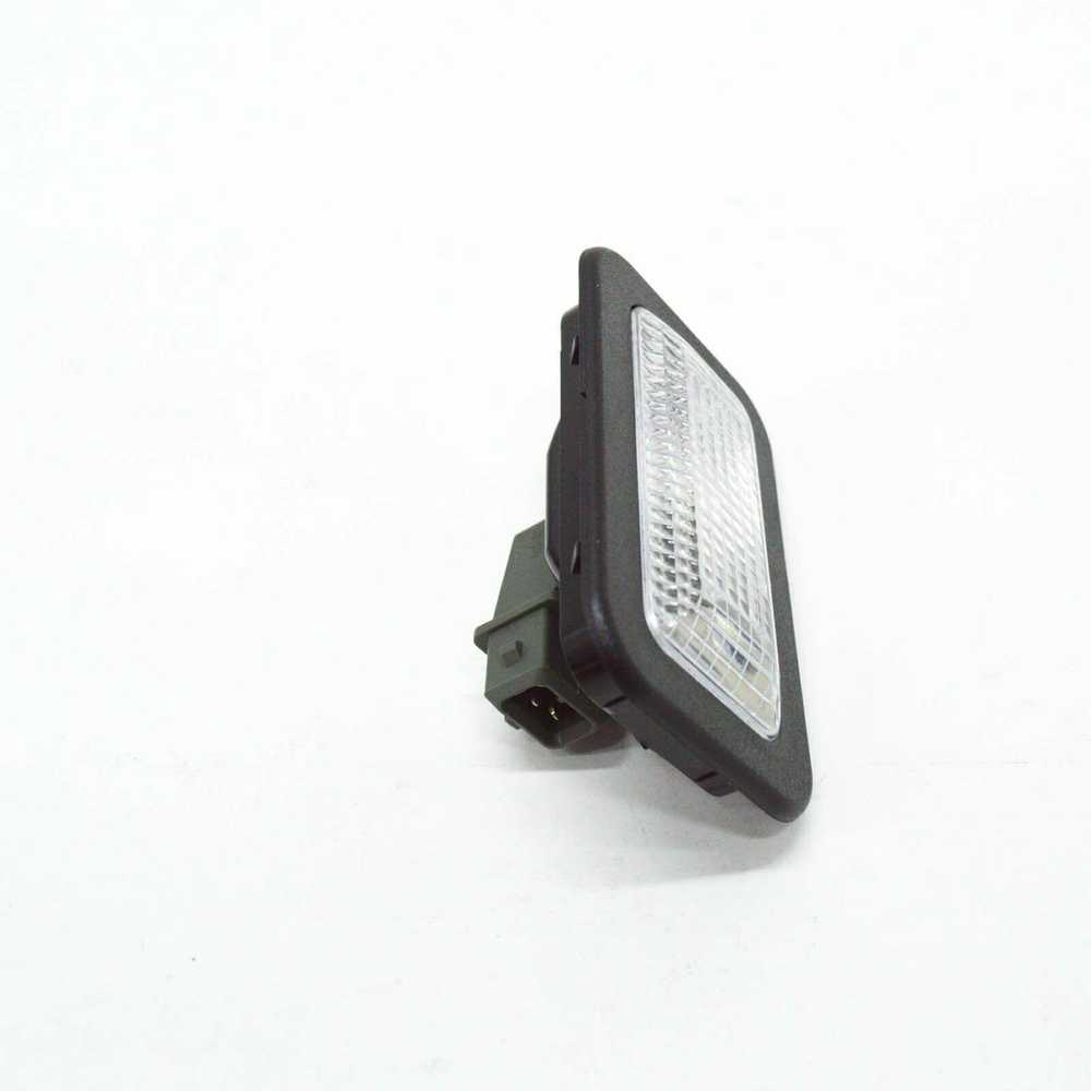Mercedes-Benz W901 interjero lempa originali A0018207901