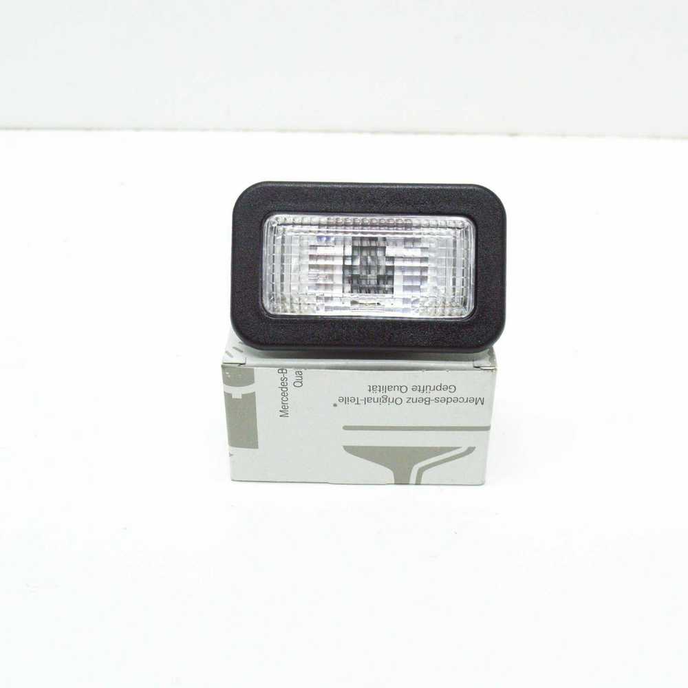 Mercedes-Benz W901 interjero lempa originali A0018207901