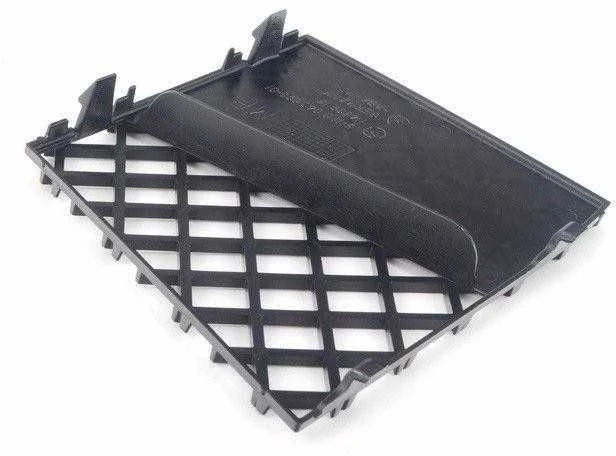 NAUJA OEM BMW E60N E61N Sedanas Priekinė Iš dalies atvira grotelė Dešinė 51118042008