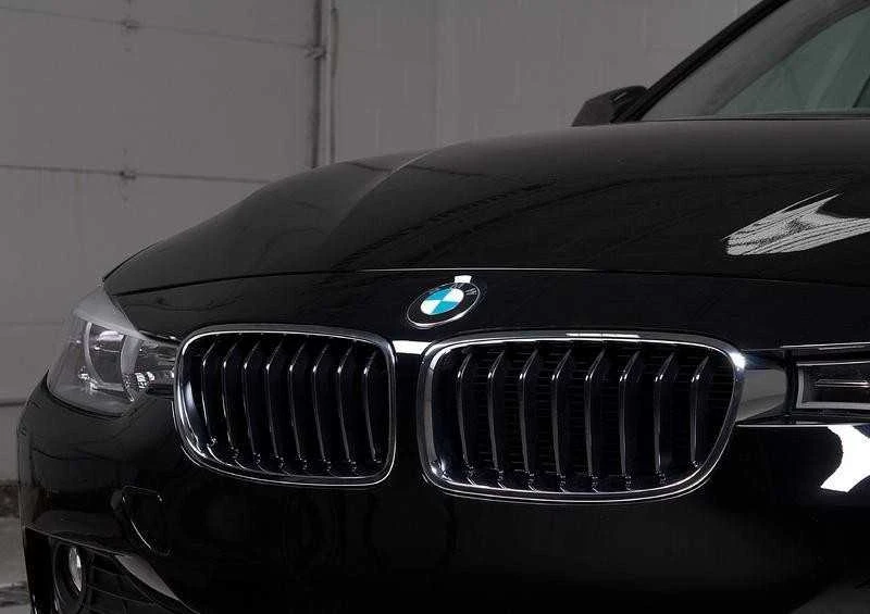 NAUJAS BMW F30 F30N Priekinis Radiatoriaus Inksto Sportinis Grotelės Kairė 51137260497