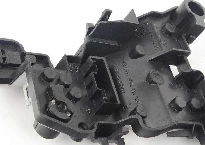 Naujas originalus BMW 1 E82 E88 07-13 galinis žibinto lemputės laikiklis dešinėje 7164972