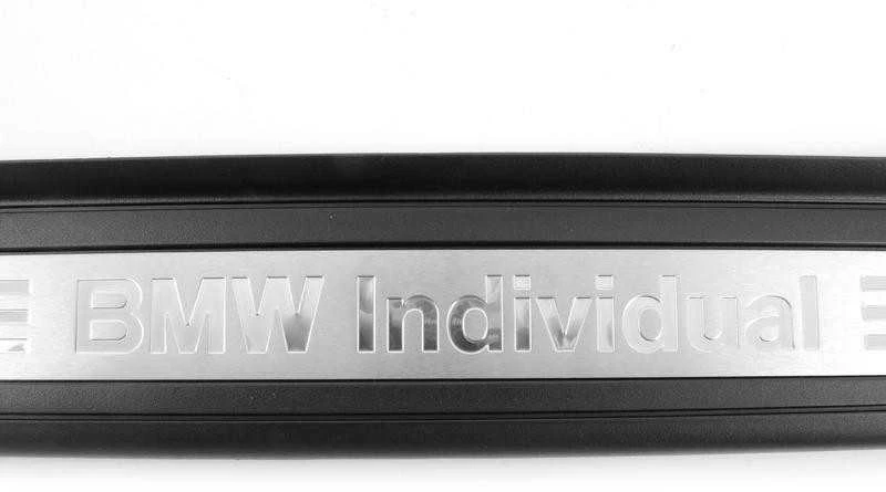 NAUJAS ORIGINALUS BMW 3 SERIJOS E92 E93 BMW INDIVIDUAL DURŲ SLENKSTIS DEŠINĖ 8046480