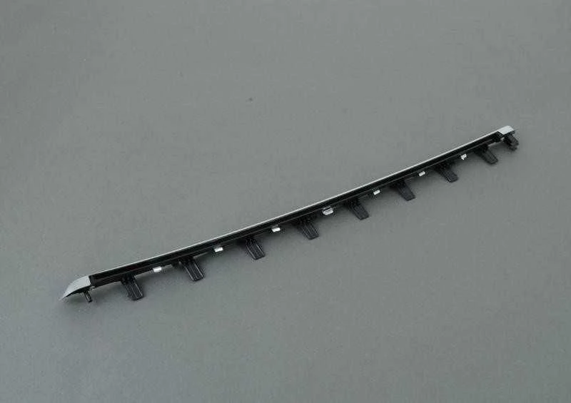 Naujas originalus BMW 3 serijos F30 LCI F31 LCI kairės galinės durų chromo apdaila 7393477 OEM
