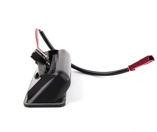 Naujas originalus BMW 5 serijos E60 E61 E39 bagažinės atidarymo mygtukas 8168035
