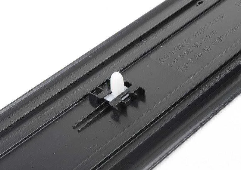 Naujas originalus BMW 5 serijos F10 F11 priekinis dešinės pusės įėjimo dangtelis 8050054 OEM