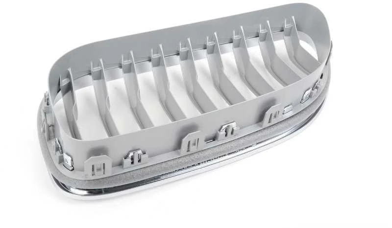 Naujas originalus BMW 6 serijos F06 F12 F13 LCI priekinis dešinysis groteles 7370392 OEM