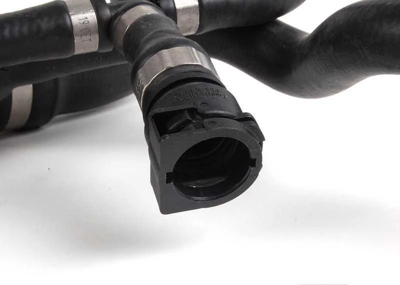 Naujas originalus BMW 7 serijos E65 E66 N73 radiatoriaus tiekimo žarna viršutinė 7508038 OEM