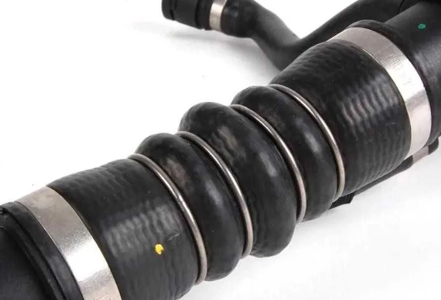 Naujas originalus BMW 7 serijos E65 E66 N73 radiatoriaus tiekimo žarna viršutinė 7508038 OEM