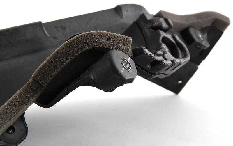 NAUJAS ORIGINALUS BMW E70 E70 LCI E71 VARIKLIO SKYDO VIRŠUTINĖ KAIŠTIS KAIŠTIS 51717169419