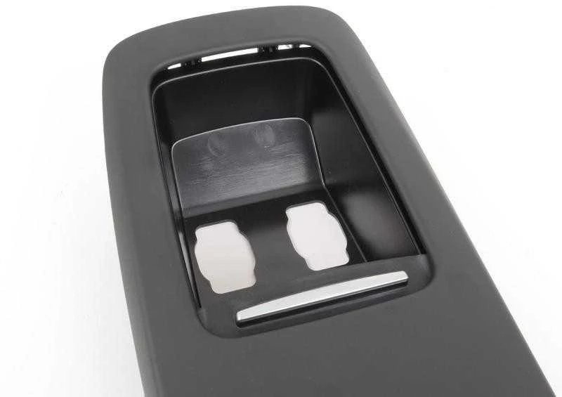 NAUJAS ORIGINALUS BMW M3 E92 E93 CENTRINIS KONSOLĖS DANGTELIS SU SLIDENČIA PLOKŠTE GALINĖ 8046329