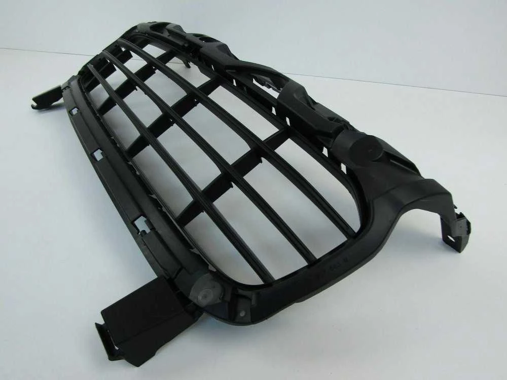 Naujas originalus PORSCHE Cayenne 958 (11-18) priekinis bamperio centrinis groteles be ACC OEM