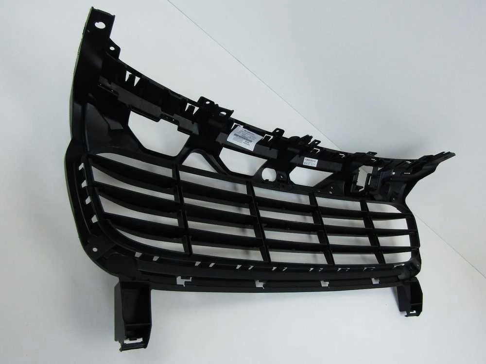 Naujas originalus PORSCHE Cayenne 958 (11-18) priekinis bamperio centrinis groteles be ACC OEM
