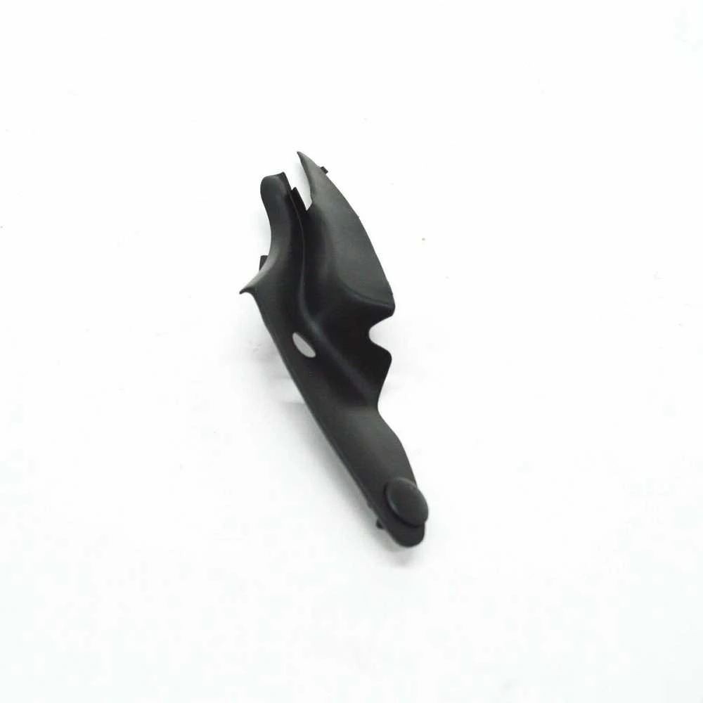 NAUJAS VOLVO V70 MK2 PRIEKINIS KAIRĖS PUSĖS LIETVARDIS APDAILOS GALAS 8663894 ORIGINALUS