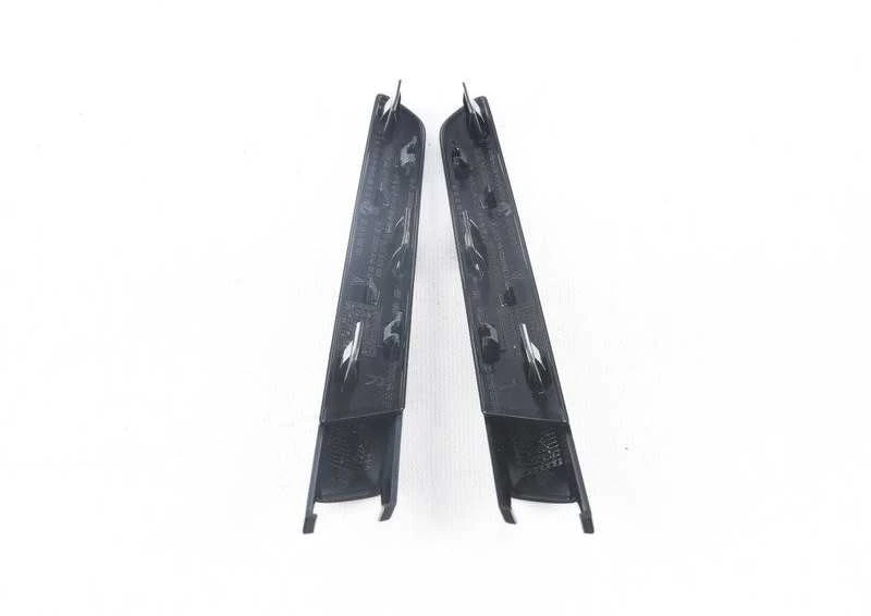 BMW F82 M4 blizgios juodos spalvos kairės pusės sparno grotelės originalios 51148068585