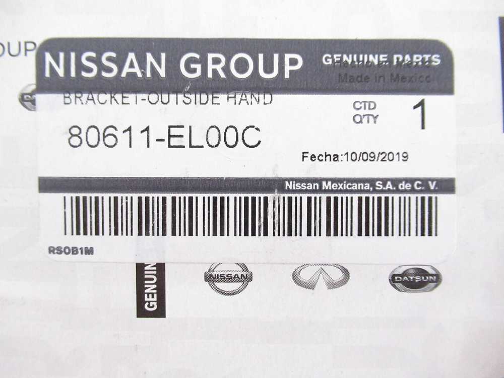 Nissan Versa 2007 2012 Vairo Dešinės Durys Rankenos Šarnyras Originalus 80611EL00C