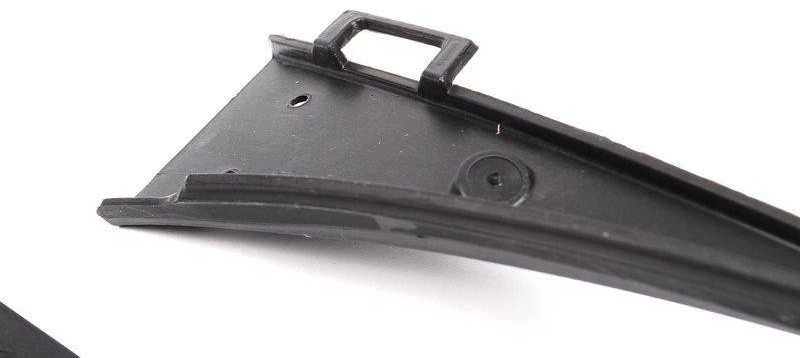 Originali tarpinė priekinio žibinto O/S BMW Alpina B7 E65 E66 E67 730d 730i 63117162086