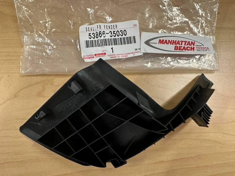 Originali Toyota Chimenea Dangtelis Sandarinimas (Priekinis Dešinysis) 53866-35030