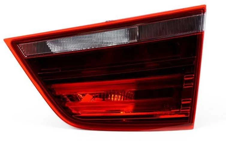 Originalus BMW 2011-2016 X3 dešinysis vidinis bagažinės žibintas Xenon 63217217314