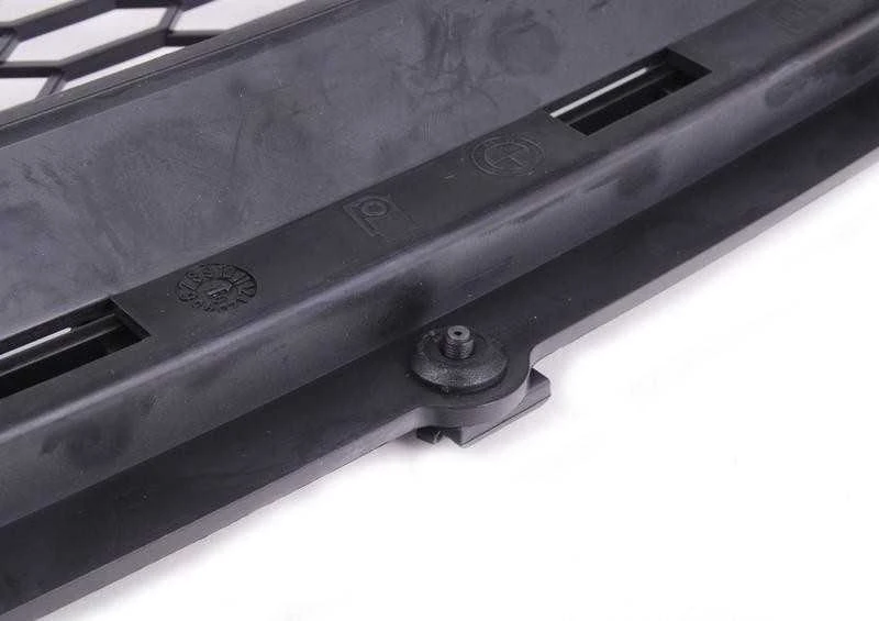 Originalus BMW 3 E90 E91 LCI 2008-2012 Priekinis buferis centrinė M ACC grotelė 8047366