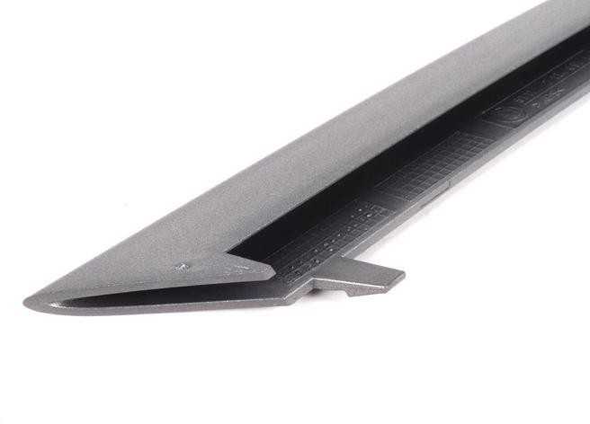Originalus BMW 3 serijos E90 E91 2006-2008 priekinis bamperio grotelių apdailos tamsiai sidabrinis KAIRĖS