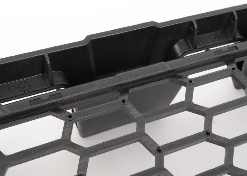 Originalus BMW 3 serijos F30 F31 2012- M paketo priekinis bamperio centrinis grotelių įdėklas