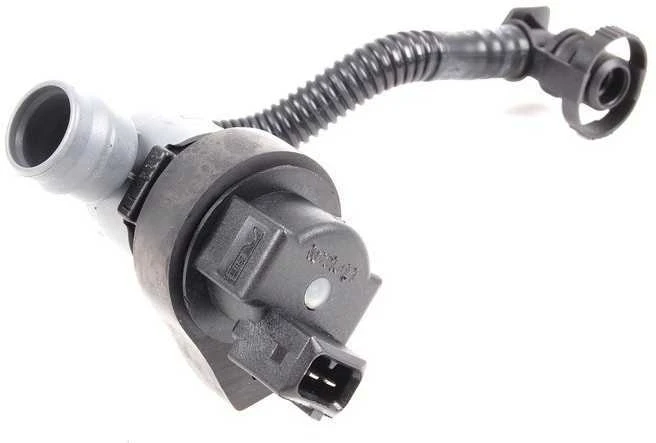 Originalus BMW 5 serijos E60 E61 kuro bako kvėpavimo vožtuvas su vamzdžiu OEM 13907618643