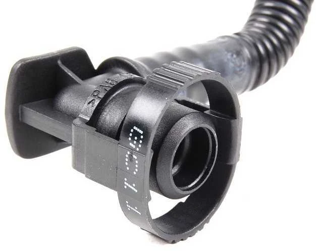 Originalus BMW 5 serijos E60 E61 kuro bako kvėpavimo vožtuvas su vamzdžiu OEM 13907618643