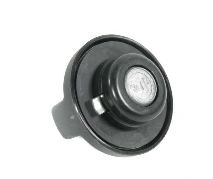 Originalus BMW CMSP E21 E26 E3 E30 kupė degalų bako dangtelis OEM 16111118379