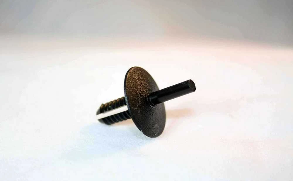 BMW Plečiamoji Kniedė Juoda E81 E87 E88 E82 51111944537 Originalus