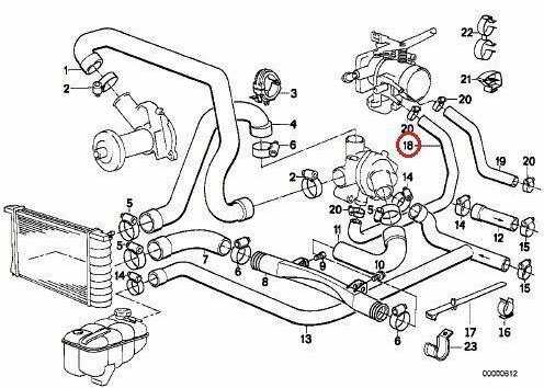 Originalus BMW E28 E30 E34 Z1 kupė aušinimo sistemos vandens žarna OEM 13541719966