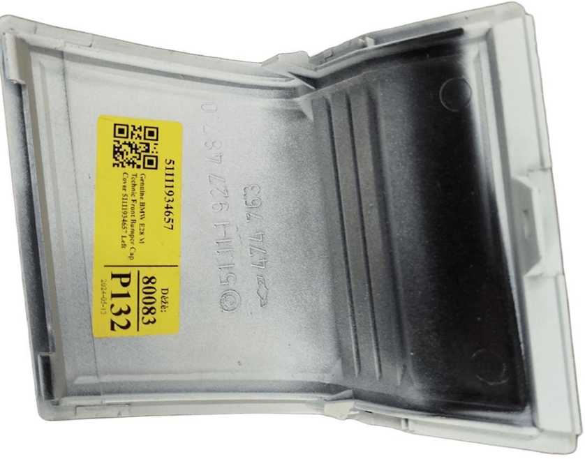 Originalus BMW E28 M Technic priekinis bamperio dangtelis 51111934657 kairysis