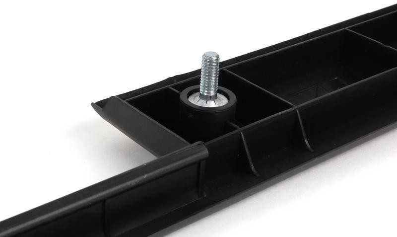 Originalus BMW E30 kabrioletas kupė buferio smūgio juosta dešinė OEM 51111904686