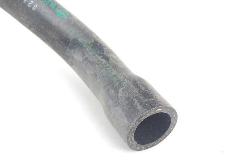Originalus BMW E30 Z1 kabrioletas turbokompresoriaus maitinimo įleidimo vamzdis OEM 64211380527