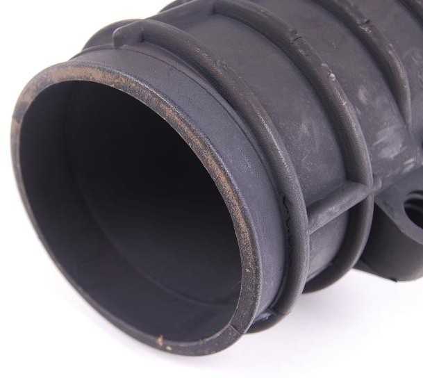 Originalus BMW E32 E34 BMW oro masės matuoklio vamzdis 13541719905 OEM