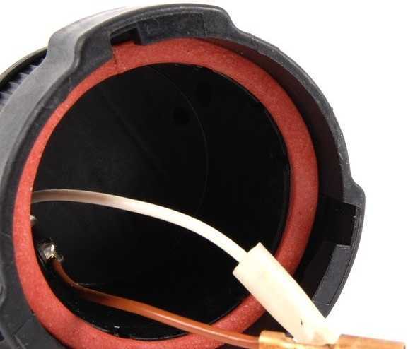 Originalus BMW E32 E34 Universalus Sedanas Dangtelis OEM 63121378367