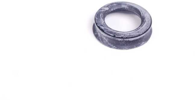 Originalus BMW E34 E39 sedano bagažinės užrakto cilindro tarpiklis OEM 51248120166
