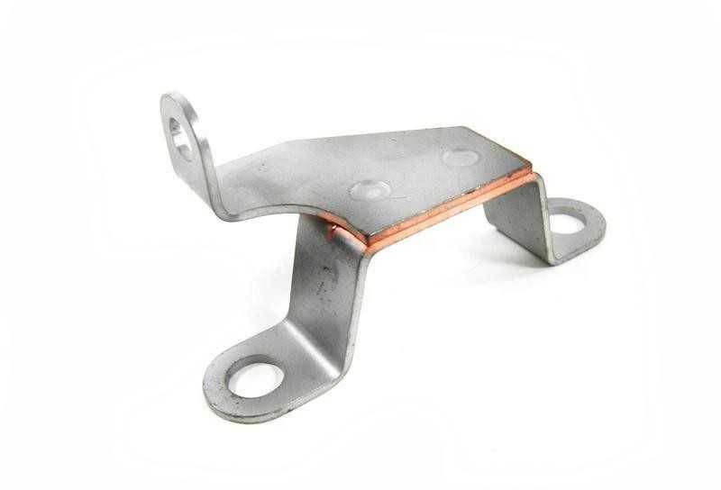 Originalus BMW E36 E46 E85 E86 Z3 kabrioleto alyvos aušintuvo vamzdžio laikiklis OEM 11411404645