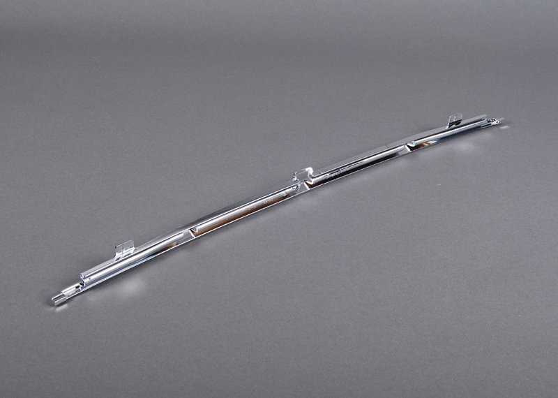 Originalus BMW E36 kabrioletas kupė sparno apdaila kairėje gale OEM 51132233689