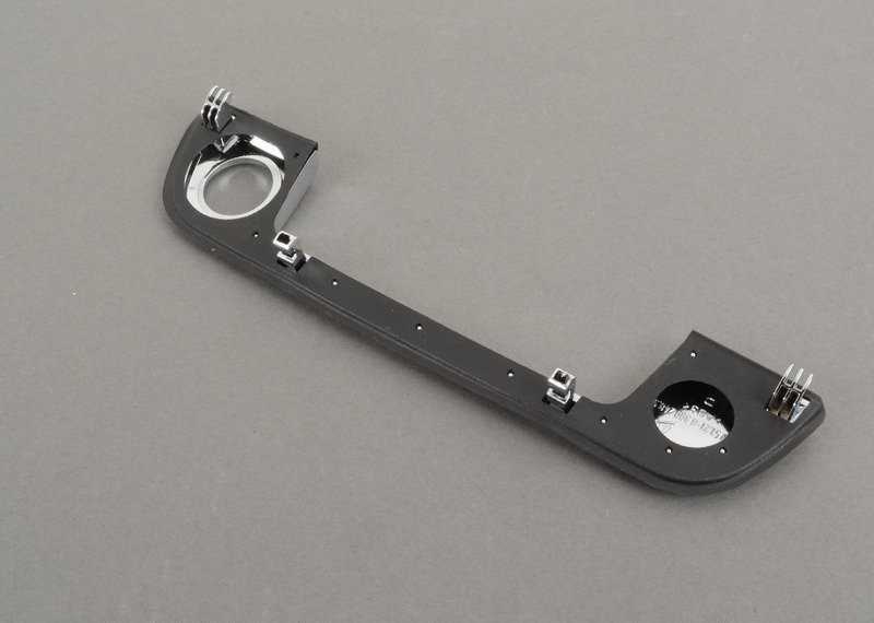 Originalus BMW E36 Z3 SERIJOS IŠORINIS CHROMO DURŲ RANKENOS DANGTELIS DEŠINĖS PUSĖS 8399240