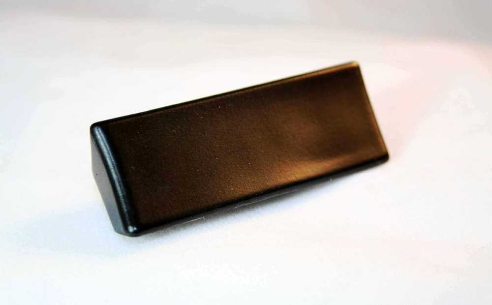 Originalus BMW E38 725tds 728i 728iL 730d 735i 735iL Kairysis dangtelio juostelė 51138236895