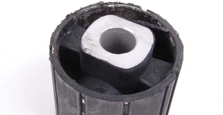 Originalus BMW E38 E39 E52 Universalus Sedanas Idler Arm Bushing Priekinis OEM 33171090389