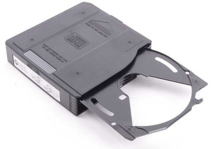 Automagnetola Originalus BMW e39 e46 ir kt. CD laikiklio žurnalo kasetė 6 diskams OEM e85 e86 e90 e91