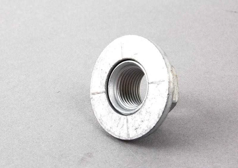 Originalus BMW E39 E52 E53 veržlė ekscentriniam varžtui valdymo svirtyje OEM 33326760383