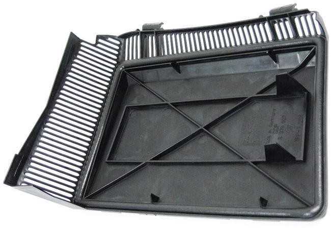 Originalus BMW E39 kabinos oro kanalo mikrofiltras dangtis kairėje OEM 64318379627