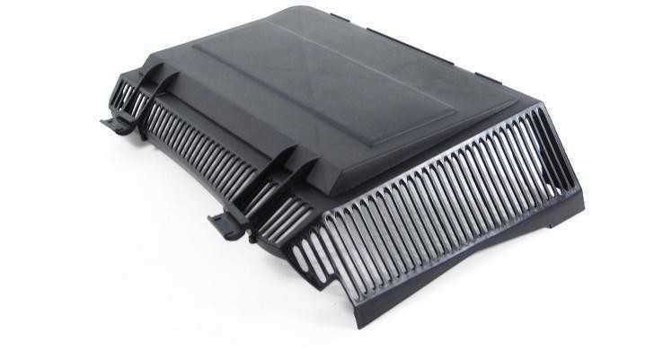 Originalus BMW E39 kabinos oro kanalo mikrofiltras dangtis dešinėje OEM 64318379626