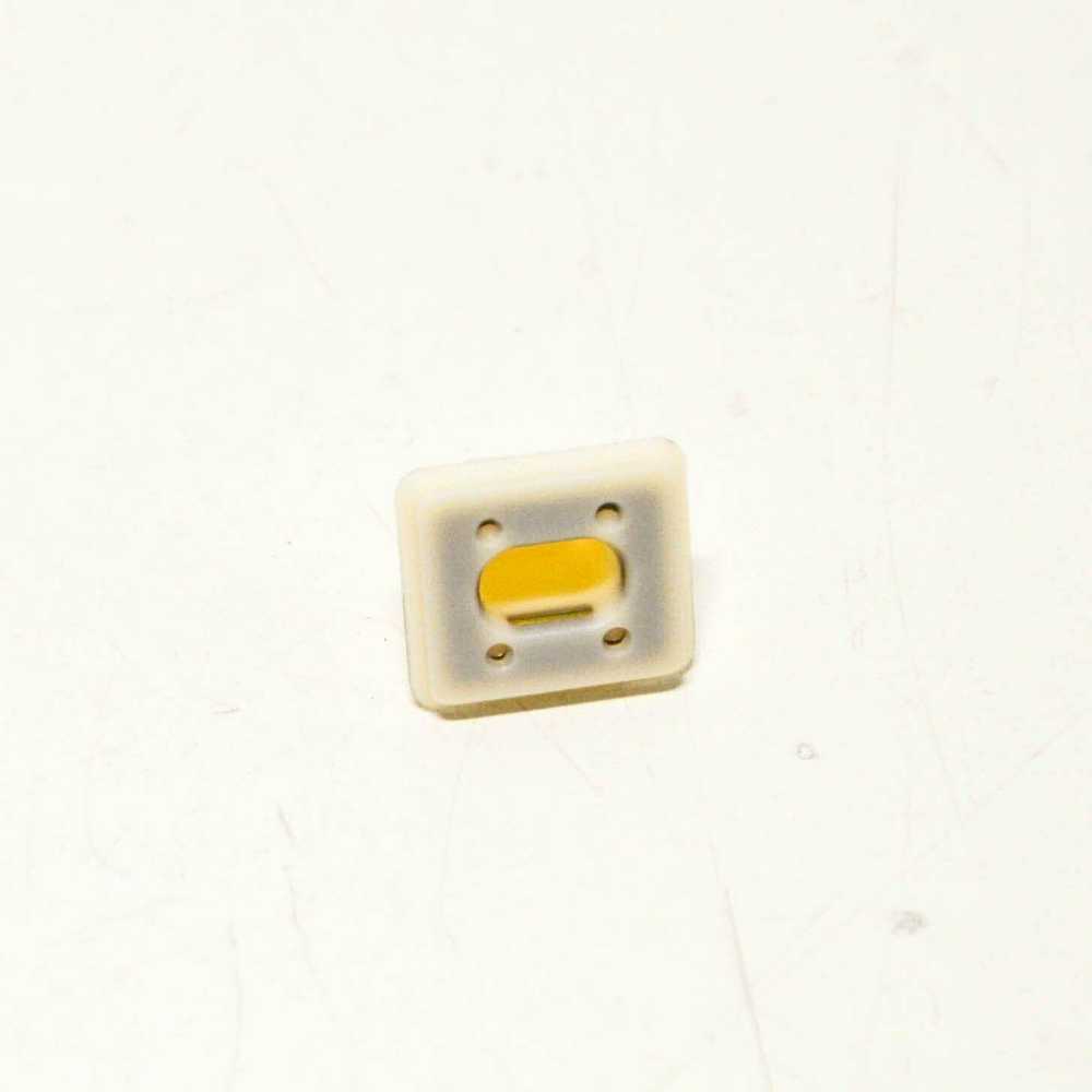 Originalus BMW E39 sedano laikiklis vidaus apdailos moldingui OEM 51457000912