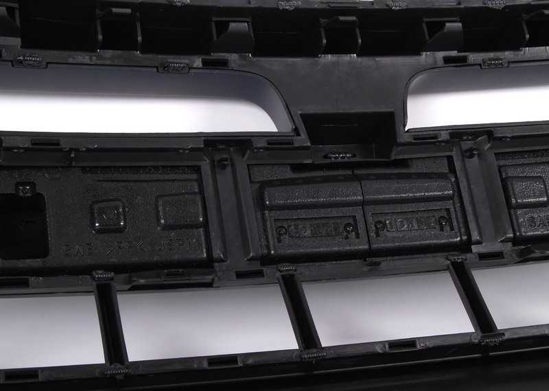 Originalus BMW E39 Universalus Sedanas Licencijos Plokštės Pagrindas OEM 51118226564