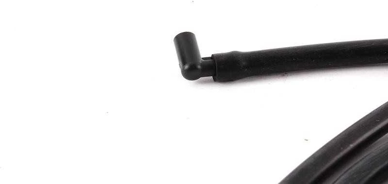 Originalus BMW E60 E60N E61 priekinio stiklo plovimo rezervuaro žarna OEM 61667142059