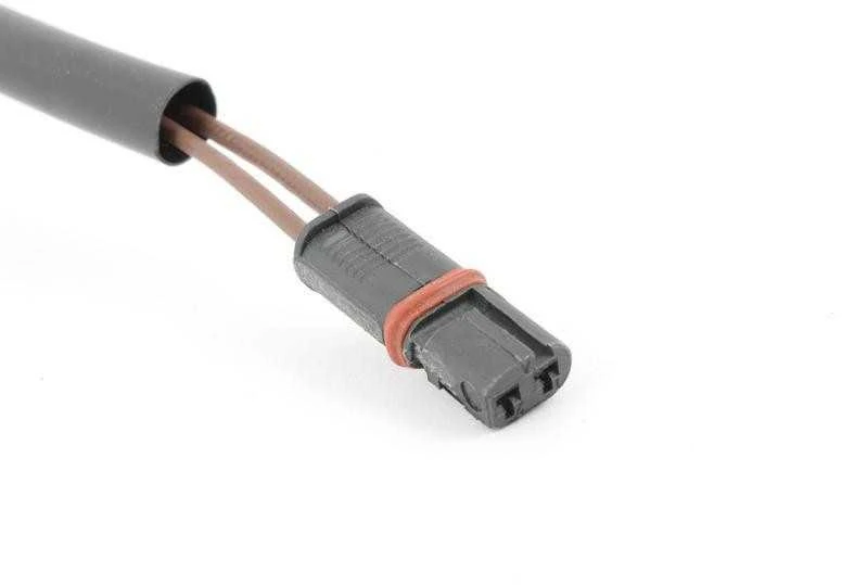 Originalus BMW E60 E61 E63 E64 E65 E66 alkūninis velenas alyvos grąžinimo vamzdis OEM 11157567801