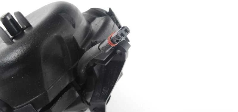 Originalus BMW E60 E61 E63 E64 E65 E66 alkūninis velenas alyvos grąžinimo vamzdis OEM 11157567801